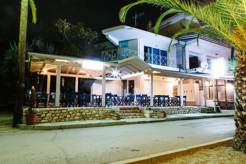Aparthotel Μeltemi Glífa Exterior foto